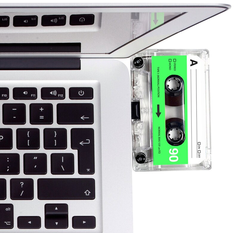 4GB/8GB/16GB USB Mixtape Retro Personalised Gift Green, Birthday, Wedding Present Boyfriend, Best friend Flash Drive image 2