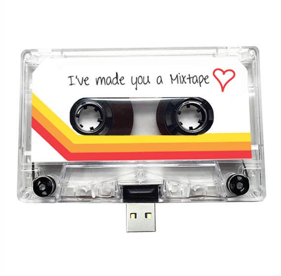 4GB/8GB/16GB USB Mixtape - Retro Personalised Gift - Loved One, Birthday, Wedding Present- Boyfriend, Girlfriend, Best friend- Flash Drive