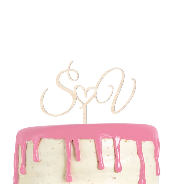 Personalisierter Cake Topper mit Initialen und Herz in der Mitte - Hochzeit Tortenfigur