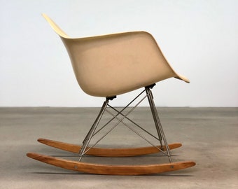 Herman Miller | Eames Rocker RAR Parchment Chair | Mid Century