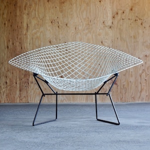 Harry Bertoia Large Diamond Chair by Knoll image 1