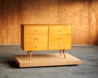 Paul McCobb Planner Group Six Drawer Dresser