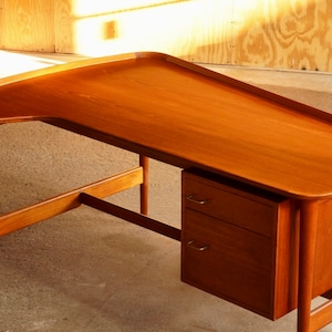 Arne Vodder Bovirke BO85 Teak Desk image 6