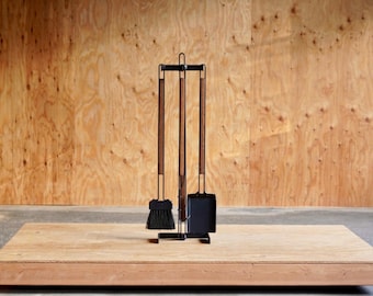 Outils incendie moderniste en chêne + acier