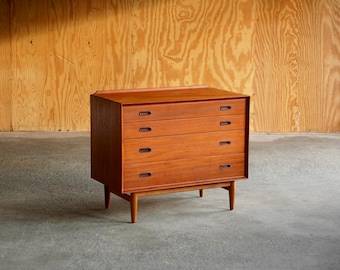 Arne Vodder Teak Chest by Sibast Mobler