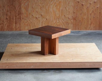 Table d'appoint cruciforme Milo Baughman en noyer