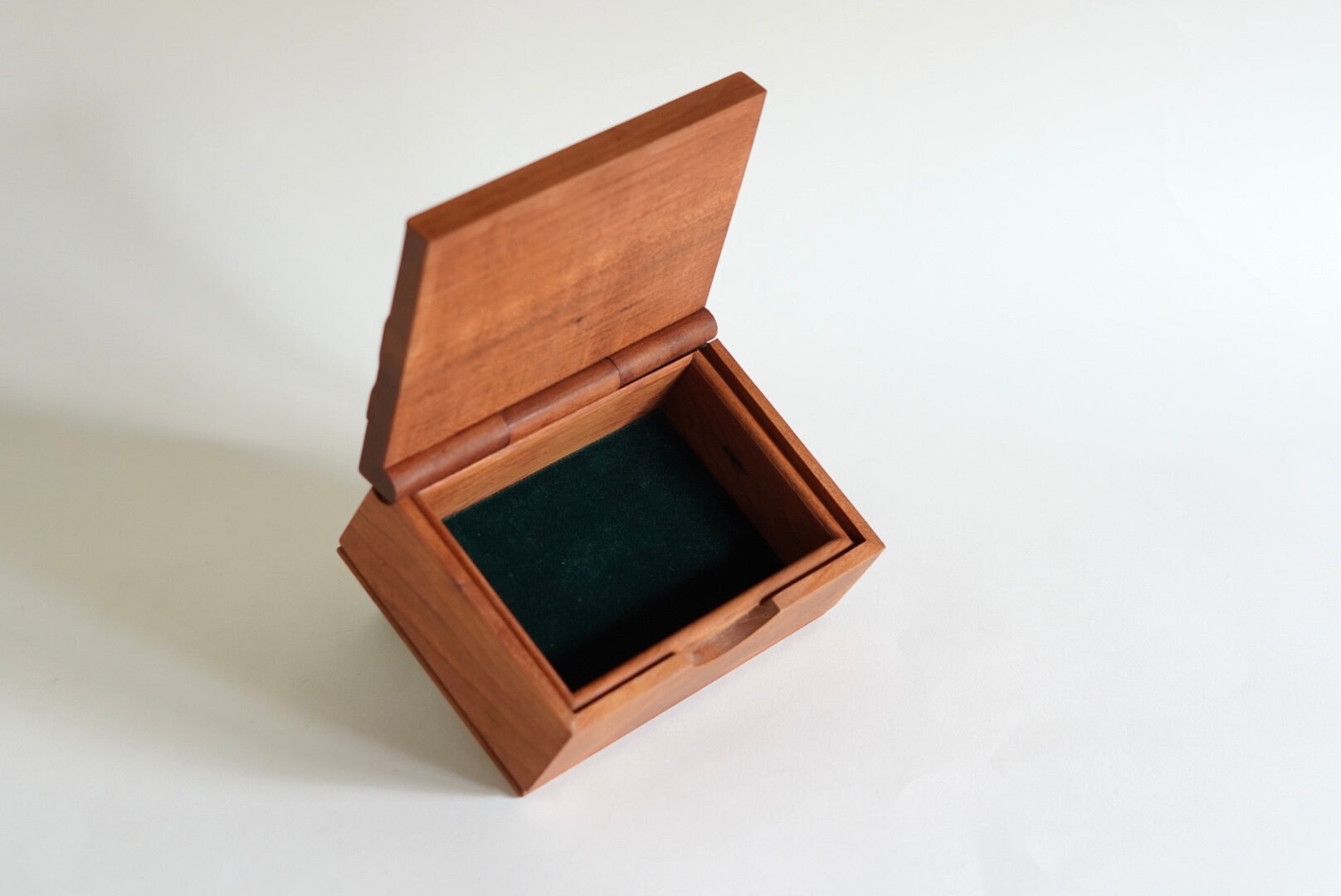 Peter Kwasniewski Handcradrted Cherry Box - Etsy