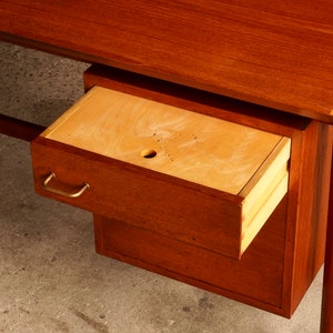 Arne Vodder Bovirke BO85 Teak Desk image 8