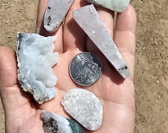 Mixed Parcel of 6 Druzy stones   D-1002