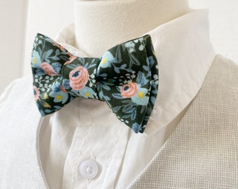 Forest Green Wedding Bow Ties, Groom Bow Tie, Groom Bowtie, Ring bearer bow tie, Floral bow tie, wedding bowtie, Father's Day Gift, Mens