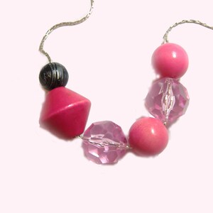 roze ketting afbeelding 3