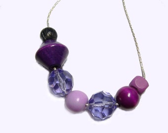 Violet necklace