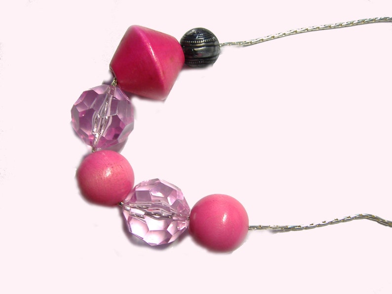 roze ketting afbeelding 2