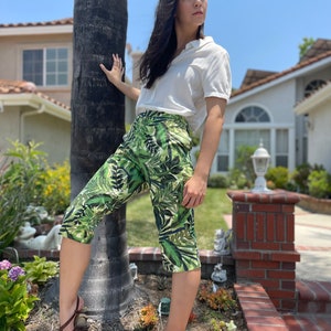 80s Bermuda style summer palm leaf shorts
