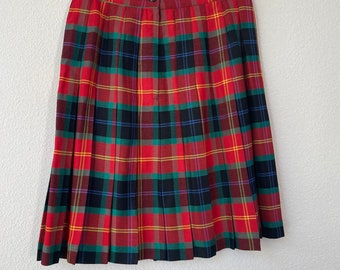 Vintage schoolgirl style red plaid knee-length skirt