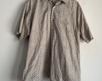 Burma Bilas Short Sleeve Button Down Vacation Shirt