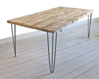 three prong hairpin legs
