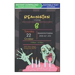 Puede incluir: Una invitación de fiesta de cumpleaños zombie negra y verde con un zombie de dibujos animados sosteniendo un pastel rosa con ocho velas encendidas. La invitación dice "Remington cumple 8 años" e incluye la fecha, la hora y el lugar de la fiesta.