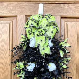 Halloween Swag Featuring Spiders and Roses - Front Door Halloween Decor - Halloween Party Decoration - Lime Green and Black Swag
