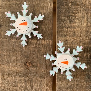Hand Painted Snowman - Snowflake Pins - Snowman Pins - Snowflakes