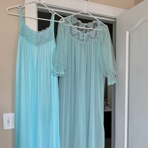 Vintage Texsheen Lingerie Light Turquoise Full Length Peignoir Set Size Small Wedding NightGown and Robe Set Wedding Photos Lingerie image 1