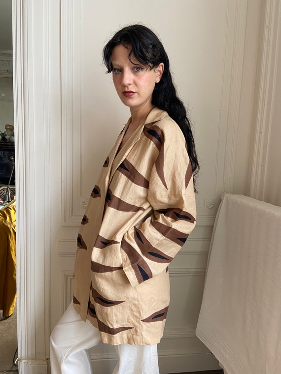 ジャケット・アウター 70s ITALY MADE LauraBiagiotti Wool Coat 1970s Laura Biagiotti Beige Jacket, Tiger Stripes Appliqués