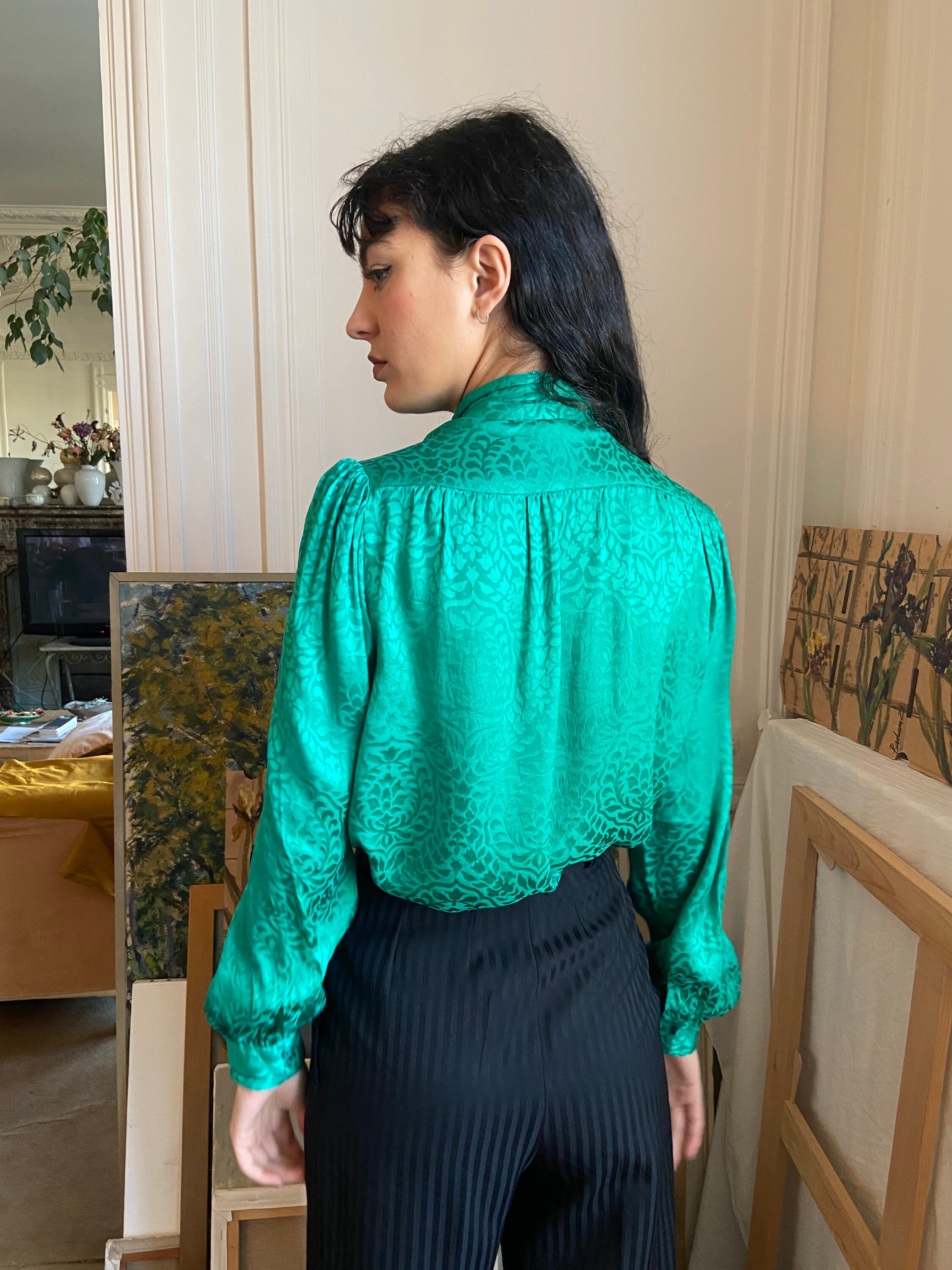 新品未使用 yoli シンプルブラウス ベージュ simple blouse 新しい
