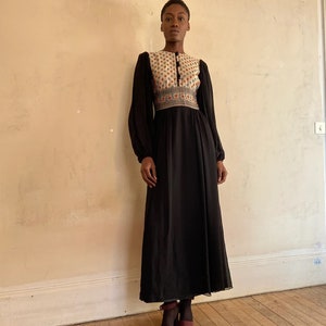 1970s Thea Porter dress, amazing piece, black silk chiffon wide sleeves, satin silk jacquard front in champagne tone