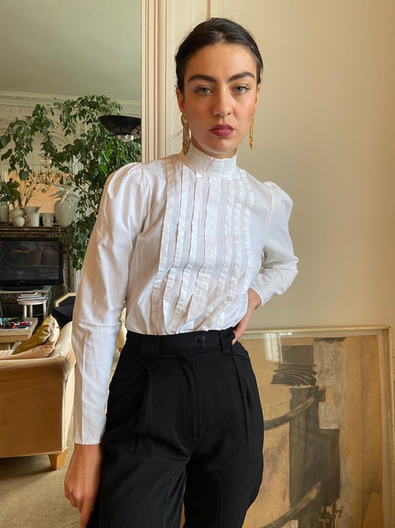 1970s Laura Ashley white cotton blouse, leg of mut