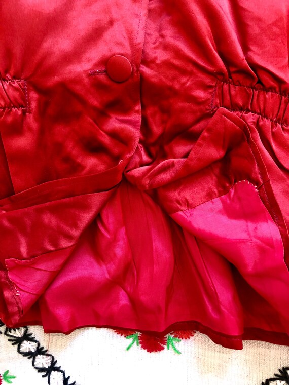 1940s red silk lounge set, jacket and wide short … - image 9