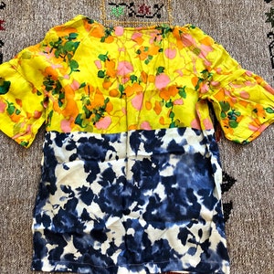 Dries Van Noten beautiful & colorful silk top, 2 different floral patterns screen printed / xsmall small image 8