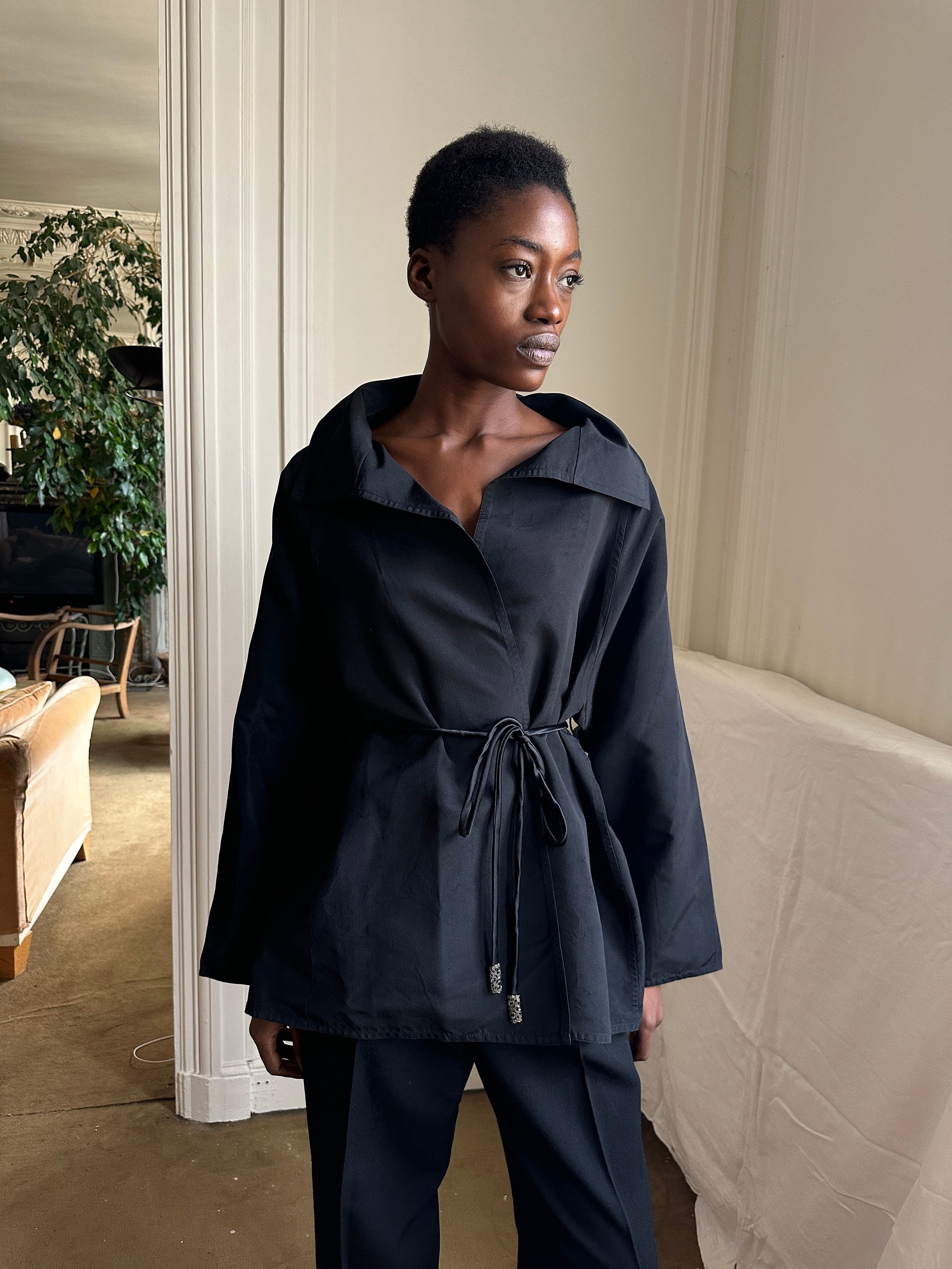 1990s Zoran Black Silk Twill Jacket, Open Fit, Thin Black 1990s Zoran Black Silk Twill Jacket, Open Fit, Thin Black