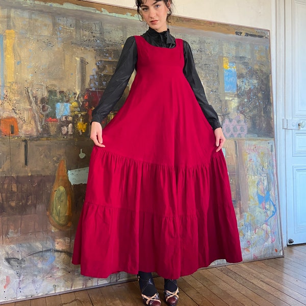 1970s British boutique brand Travers Tempos raspberry corduroy long tiered dress with a lot of flounce, square neckline / small