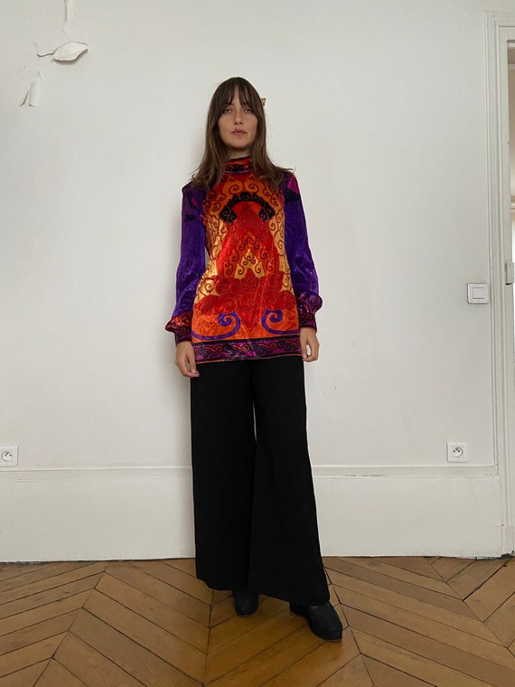 1970s Léonard velvet tunic blouse, colorful print… - image 4