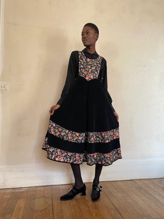 1970s British boutique label Anna Belinda pinafore dress, black