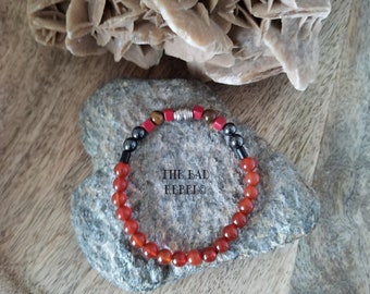 Original Bracelet Perles en pierre Naturelles perles Chakra rouge Perles Howlite T.17cm élastique The Bad Rebel Collection Chakra