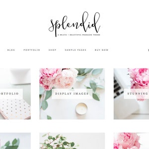 Puede incluir: P&aacute;gina de inicio de un sitio web de blog o portafolio llamado "Splendid". El sitio web presenta un fondo blanco con texto negro e im&aacute;genes de peon&iacute;as rosas. El texto "Shining Portfolio", "Display Images" y "Stunning Images" se muestra en el sitio web.