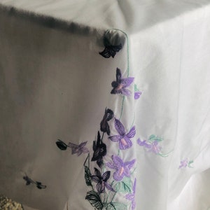 VINTAGE VIOLETS TABLECLOTH, Machine Embroidered Linens, Oblong Big 80x70”, Shabby