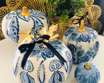 ART DECO PUMPKIN, Blue White, Thanksgiving Decor, Chinoiserie Chic, Fall Decor