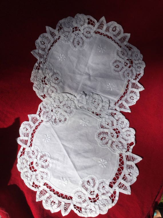 Buttenburg Lace White Doilies Linens Set of 2 Round Shabby Il_570xn