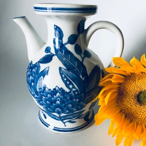 BLUE WHITE TEAPOT, Formalities by Baum Brothers, Blue White, Chinoiserie Style, Porcelain, Floral Vase, Coffee Pot, No Lid, Fall Decor