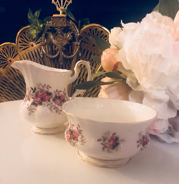 Royal Albert, Lavender Rose, Creamer and Berry Bowl, Bone China Il_570xn
