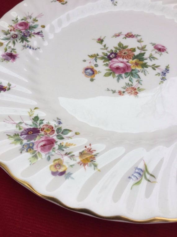 Minton Marlow Salad Plate Dish Floral Vintage Bone China Near mint condition Wedding gift Collectible Il_570xn