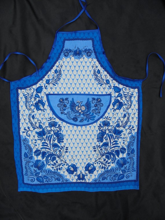 Blue Willow Kitchen Apron Blue White Delft Motives Blue Etsy
