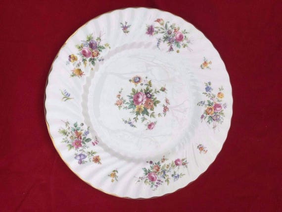 Minton Marlow, Dinner Plate 10 5/8" Bone China Vintage Rimed Dish Il_570xn
