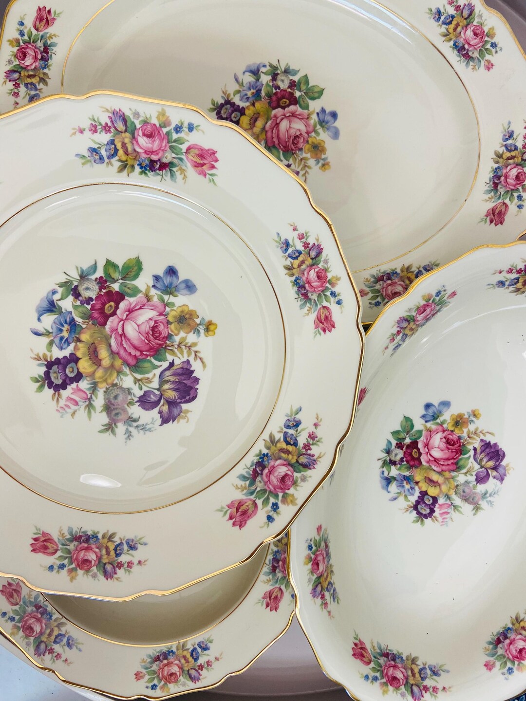 Rosenthal classic 花柄　メイン皿と中皿 セット Vintage Rosenthal Floral Dinnerware Set: Ivory China, Gold Trim - Etsy