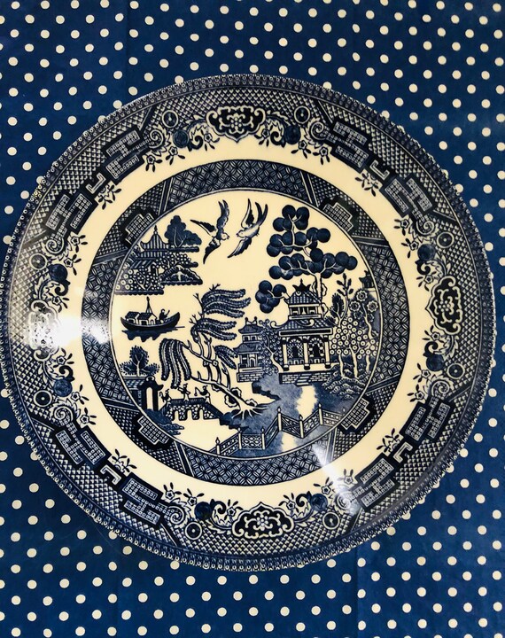 BLUE WILLOW, Churchill Georgian, Soup Bowl, Chinoiserie Chic, Asian Pagoda Il_570xn