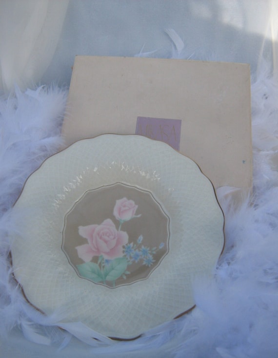Mikasa Vintage Plate, Baroque Mesh, Rose Duet Taupe, Bone China, 7 1/4" or 18 sm , With Box, Cottage Chic Il_570xn
