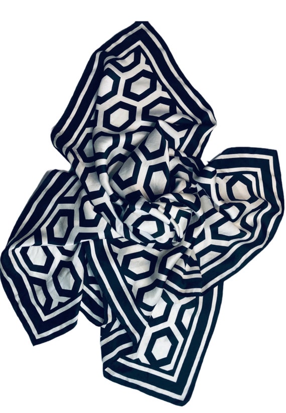 Il_570xn