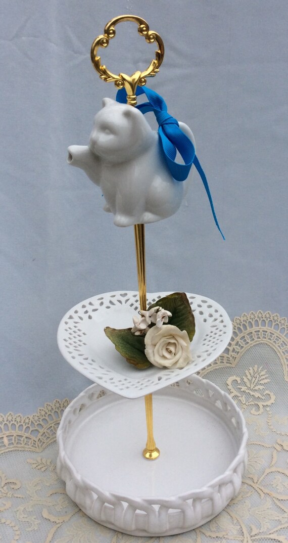 3 Tier Pierced China Cake Stand, 3 Tier White Cupcake Stand, 3 Tier Pastry Stand, 3 Tier Dessert Stand, 3 Tier Snack Stand, 3 Tier Tidbit Il_570xn